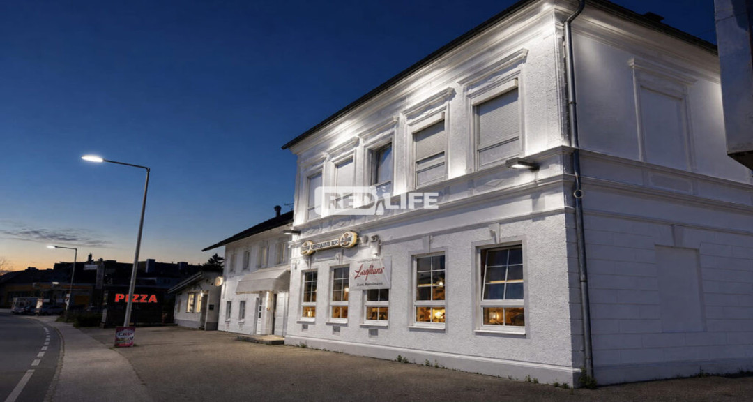 Neu renoviertes Laufhaus