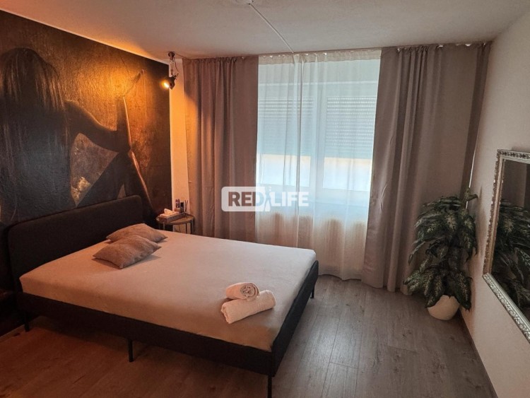 anuncios premium estudio erotico habitación