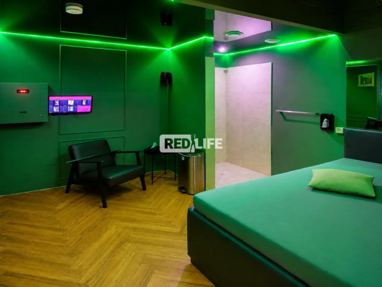 laufhaus nightclub peepshow Peepshow Wien