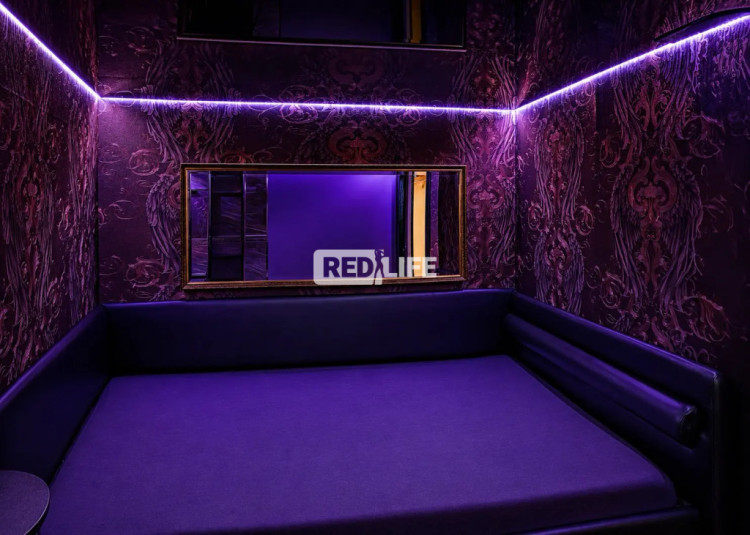 laufhaus nightclub peepshow Peepshow Wien