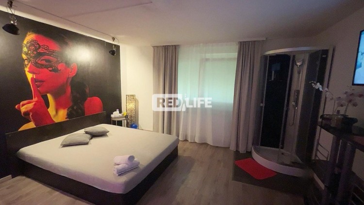 anuncios premium estudio erotico habitación